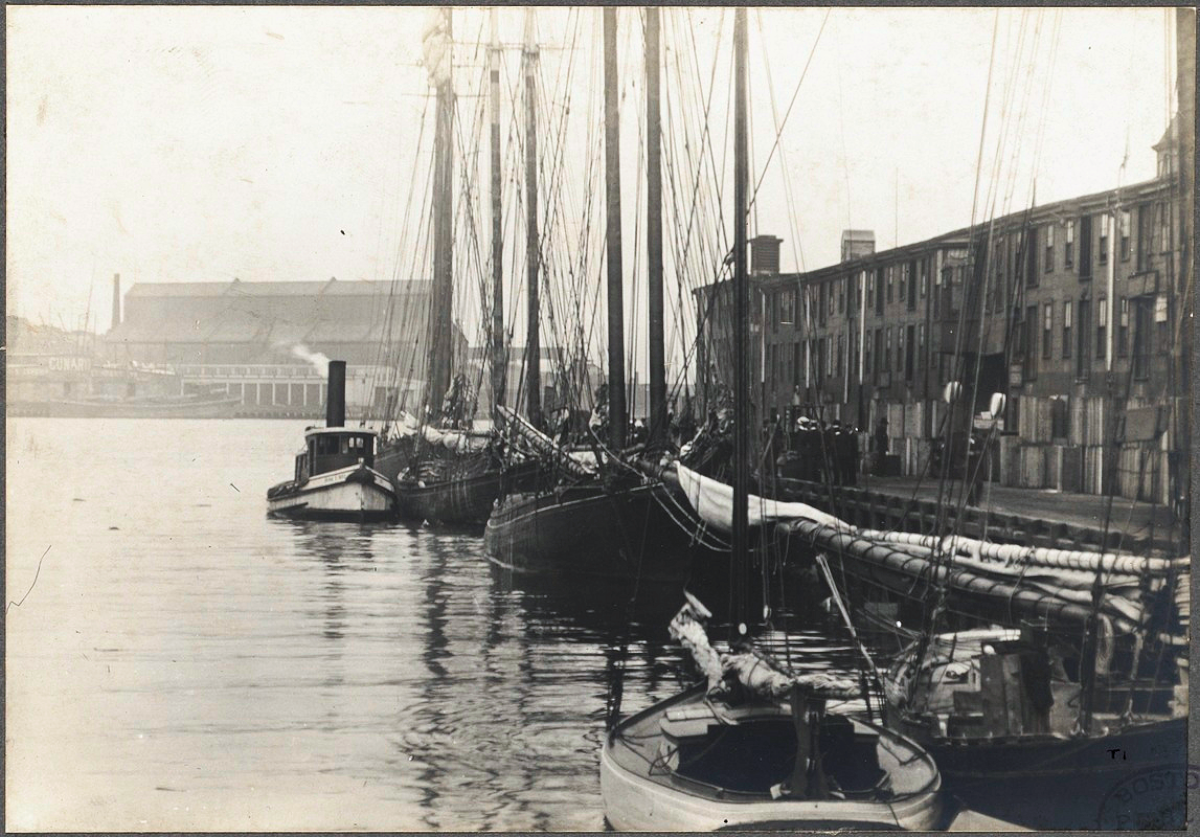 An image of the T Wharf, 1920s