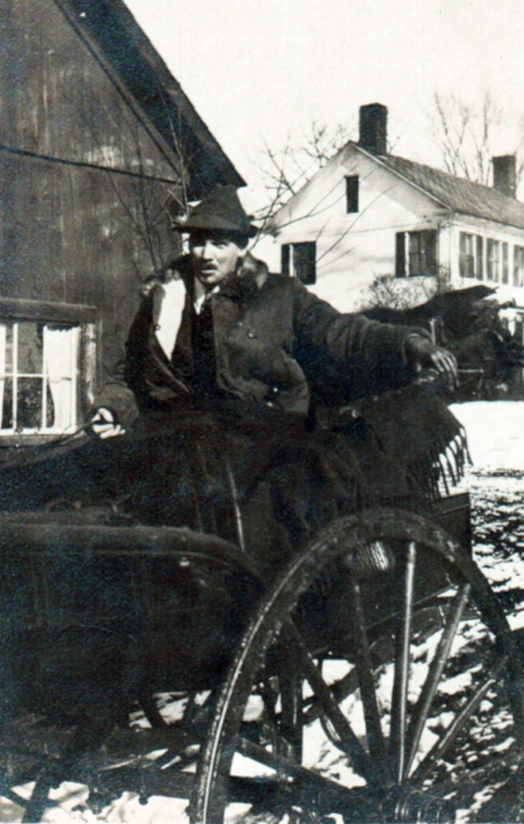 Woodward in his phaeton buggy at Redgate, 1921